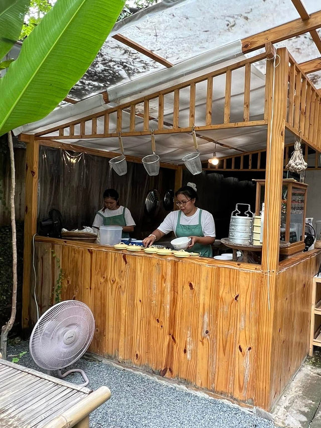 บุญปาก Thai Dessert & Tea