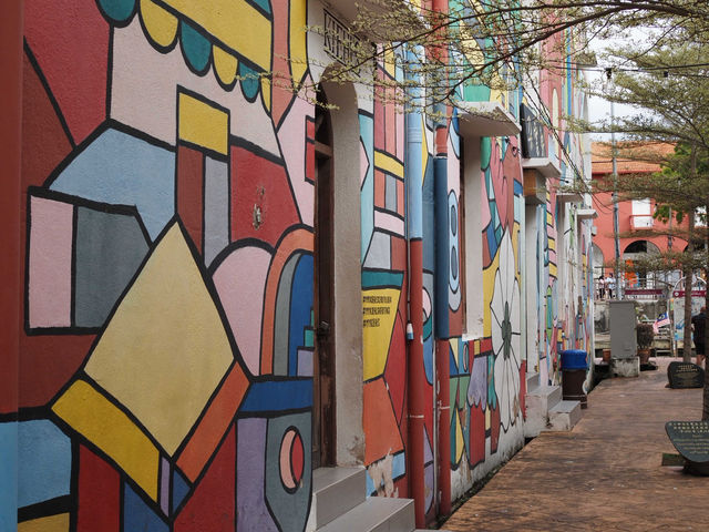 Malacca: The Perfect Summer Getaway for Food, Culture, and Riverside Charm