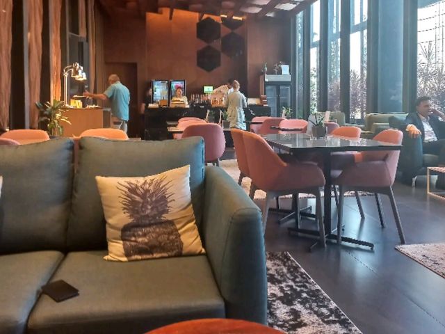 The Living Tower – My Green Escape at Oasia Hotel Downtown Singapore