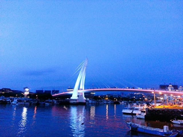 푸른 밤, 깊은 빛🌙 단수이 어인부두 