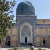 Discover the Timeless Charm of Gur-I Amir on a Budget!