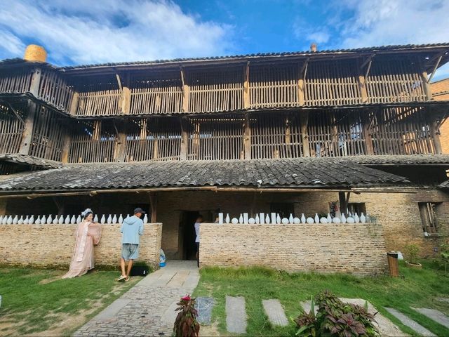“The Artisan’s Kiln of Jingdezhen”