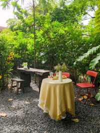 ☕ : calmandcoff cafe คาเฟ่สวนหลวง