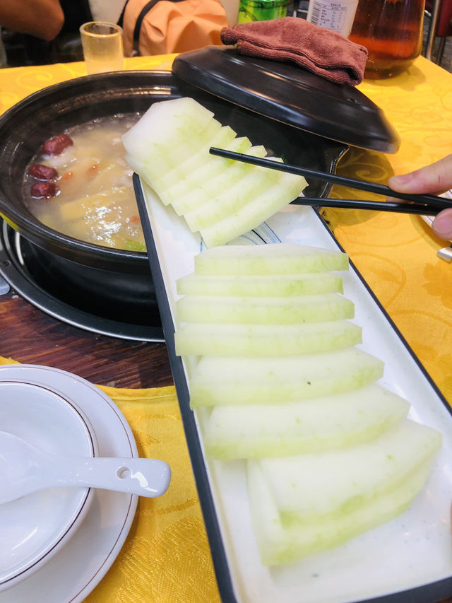 很美味很地道的火鍋🍲店 套餐真的很便宜❤️