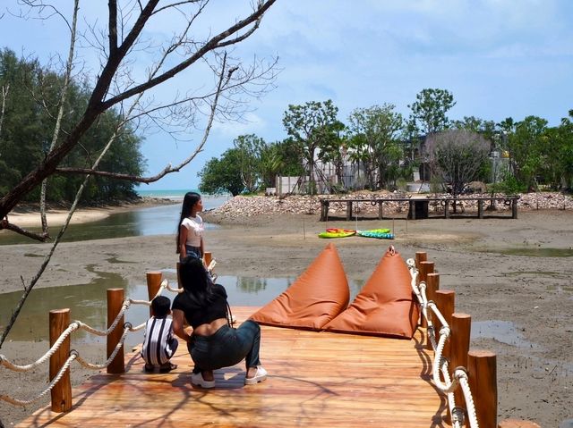 Lawon Canal Cafe คาเฟ่เปิดใหม่ ระยอง Lawon Canal Cafe คาเฟ่เปิดใหม่ ระยอง