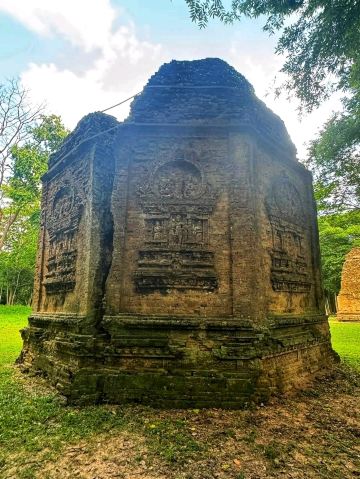 Sambor Prei Kuk: The Pre-Angkorian Sacred Forest of Temples