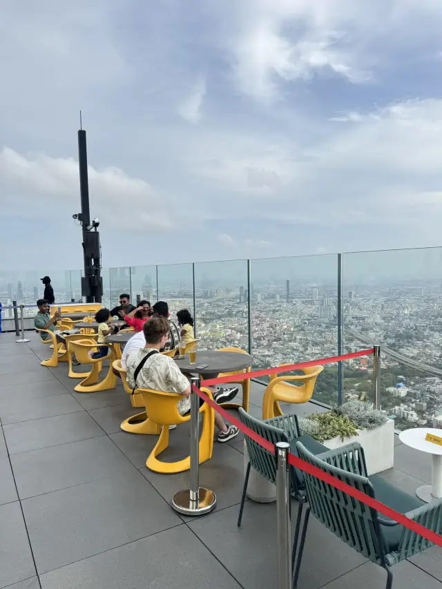挑戰曼谷最高點！78層、一次過飽覽曼谷全景！
