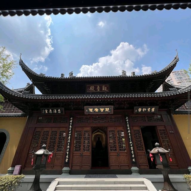 Jade Buddha Temple
