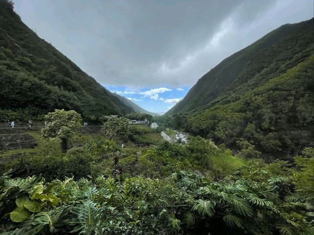 Discovering the Magic of Iao Valley