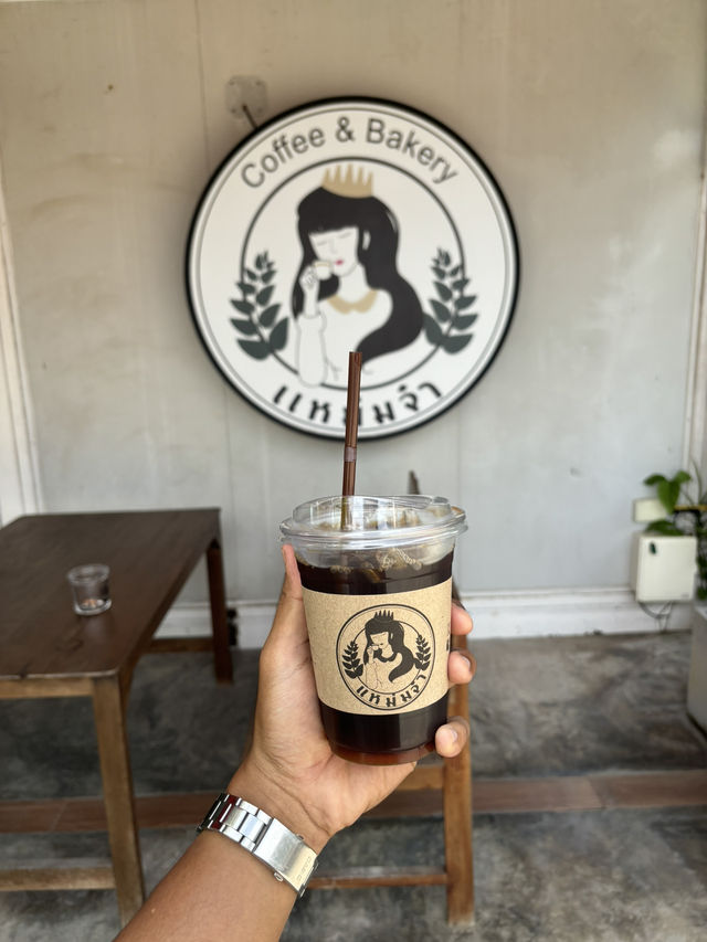 แหม่มจ๋า Cafe&Bakery