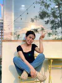 คาเฟ่มุมถ่ายรูปปังๆที่จันท์ Tomorrow Light Cafe