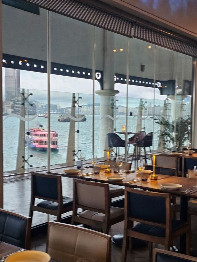 飽覽維港海景打卡一流