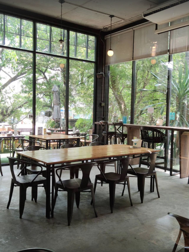 Foresta Cafe ดอนเมือง 