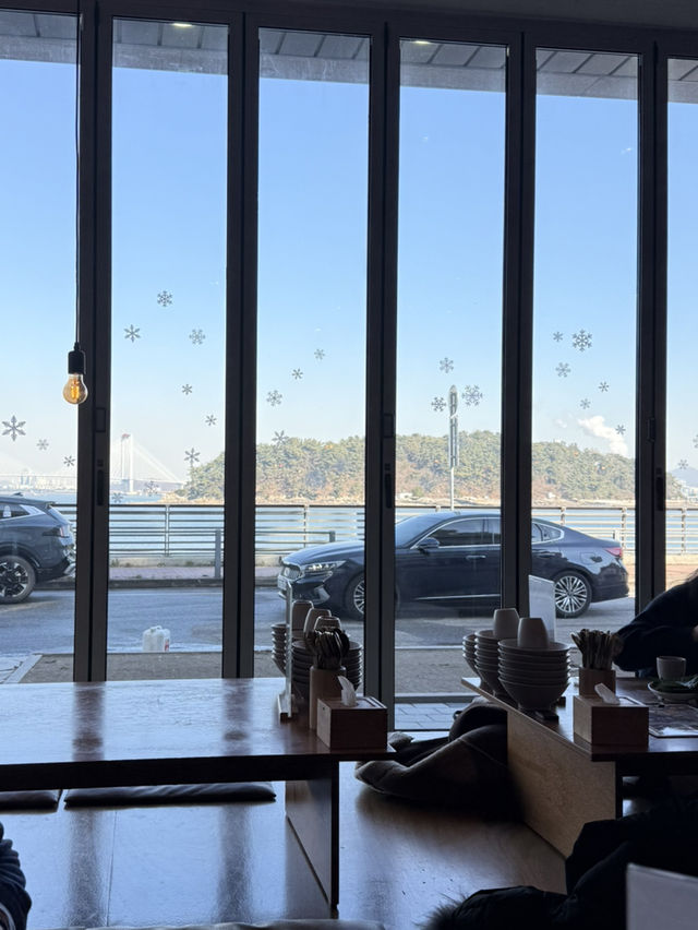 🍚 바다 바로 앞에서 즐기는 꼬막 한 상! 인천 영종도 '바다앞꼬막집'