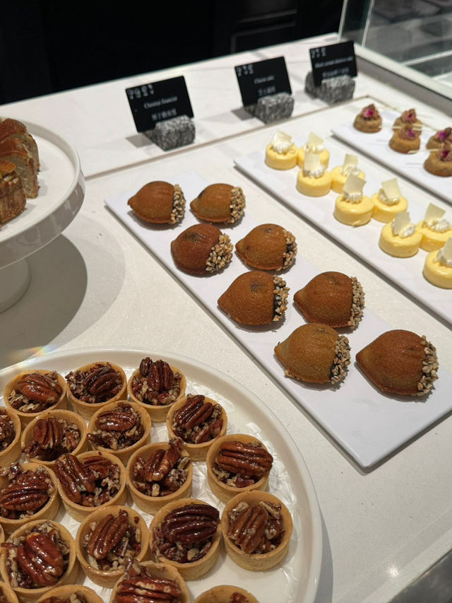 香港JW Café自助餐-中菜天花板,必食花膠、鮑魚 香港JW Café自助餐-中菜天花板,必食花膠、鮑魚