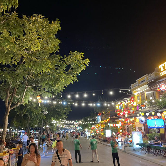 Charming Visit to HoiAn Old Town 🇻🇳 
