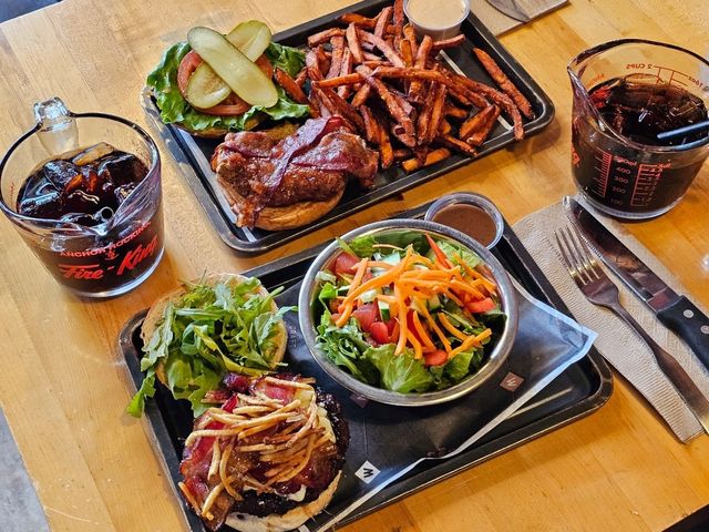 🇨🇦 캐나다 나이아가라 폭포 인생 맛집 🍔