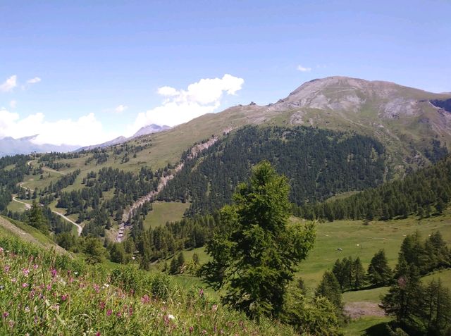 Sestriere: hiking and skiing paradise 