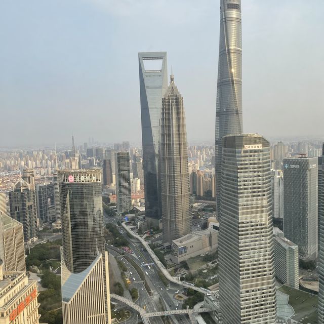 Shanghai - tour to the Oriental Peal tower