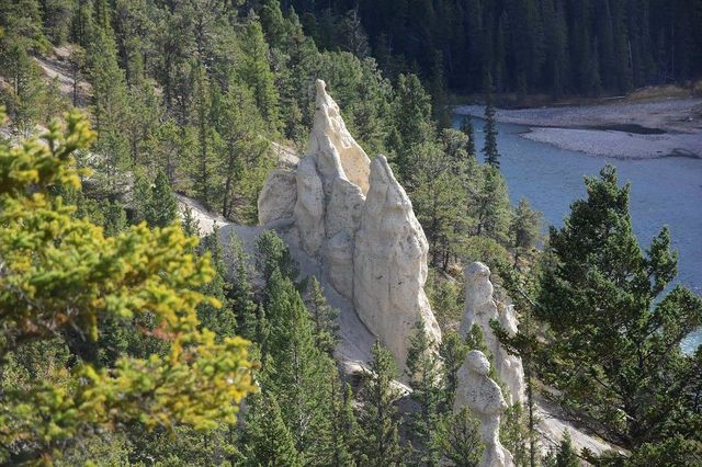 A Journey Through Canada's Rocky Mountain Gem