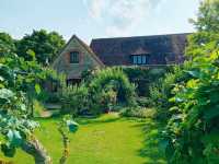 Garden Dreams & Gourmet Scenes at Le Manoir