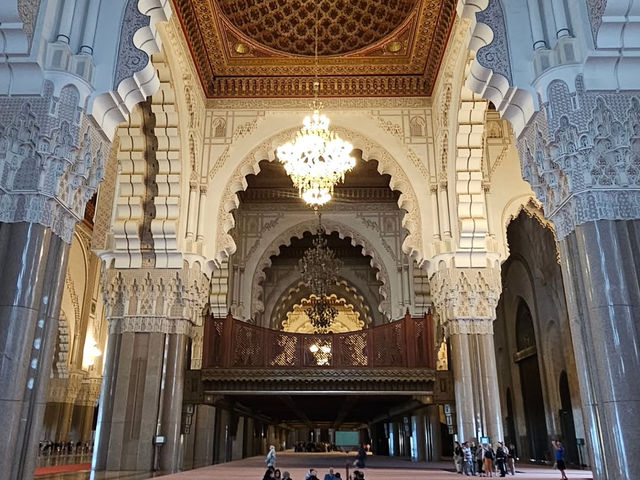 A Symphony of Stone and Sea: The Hassan II Mosque’s Majestic Embrace 