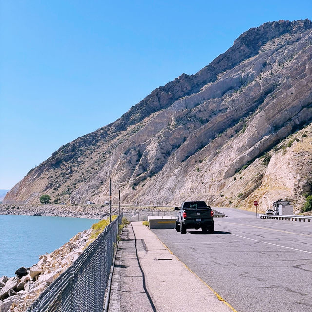 Yellowstone National Park Ultimate Transportation Guide