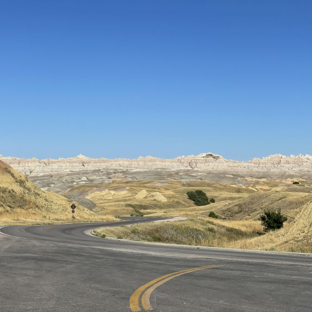 🚗 Badlands National Park Transportation Tips: How to Cruise the Moon on Earth 🌕🛣️