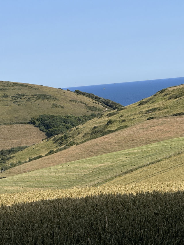 Coastal Escape: My Journey Along England’s Jurassic Coast