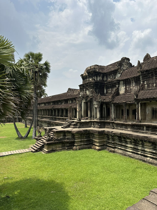 How to Visit Angkor Wat Like a Pro (And Plan It All Effortlessly with Trip.com)