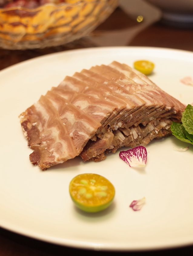 Shanghai | Brilliant Chinese restaurant for friends reunion 