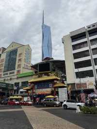 Skyscrapers, Street Food, and Culture: Discovering the Heart of Malaysia 🇲🇾 