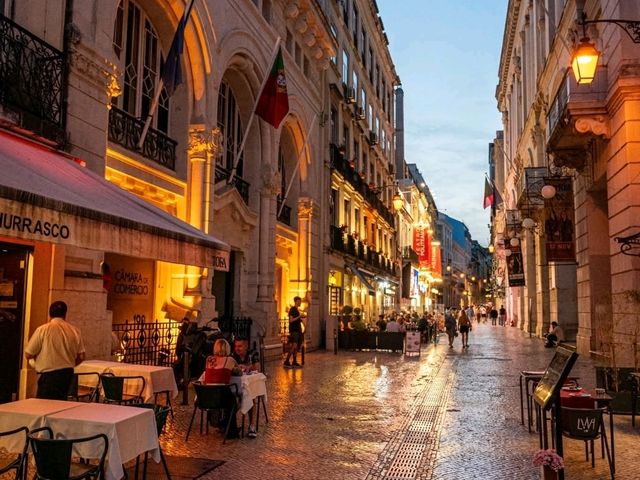 Lisbon, Portugal’s sun-kissed capital 😍🌞