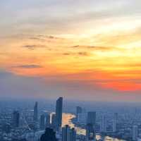 BEST VIEW OF THE TROPICAL SUNSET OF BANGKOK 