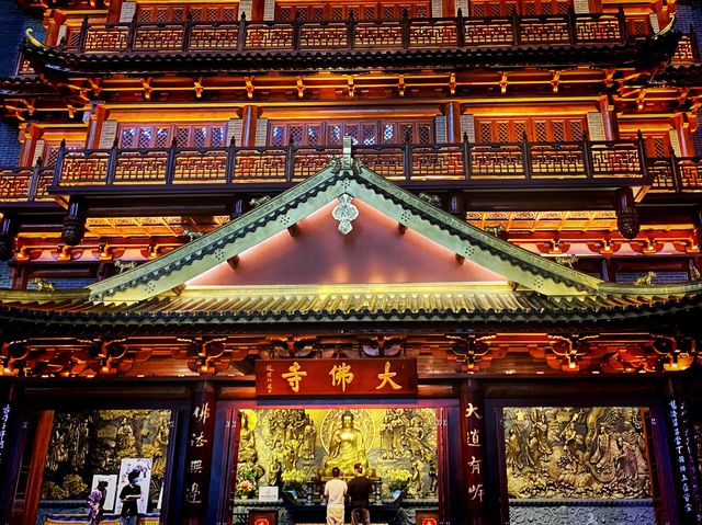 寧靜與莊嚴的廣州大佛寺之旅