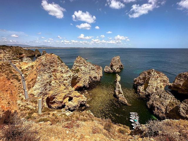 Awe-Inspiring Views on Clifftop Trails in Lagos, Portugal 🌊📷