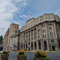 Lost in The Bund's architecture