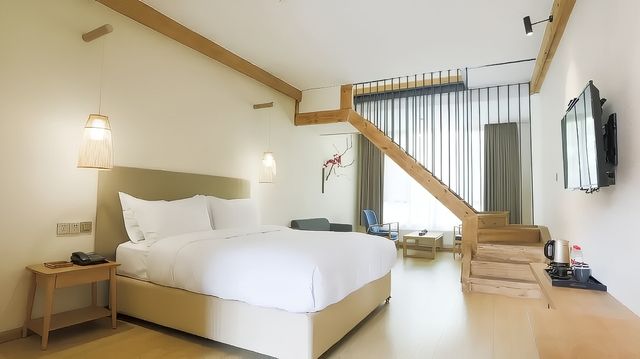 四川峨眉山‖‖ 樂領拈花溪溫泉民宿
