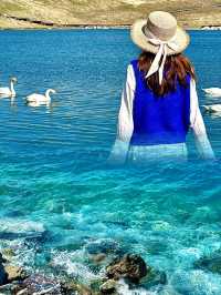 哇塞！賽里木湖的藍簡直美到不真實