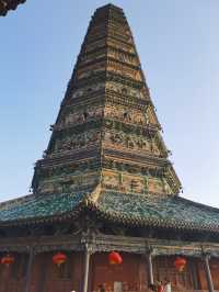 山西臨汾廣勝寺飛虹塔，建於明代，世界最高琉璃塔，太美了！