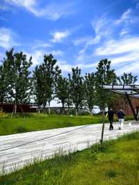 地下是停車庫｜地上是小河公園