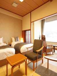 🌟 Toba's Top Stay: Luxe Comfort & Views! 🏨✨