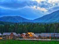禾木的小木屋民宿到底值得住吗？