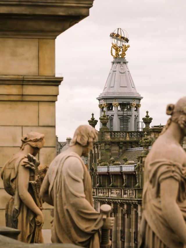 🌟 Edinburgh Escapes: Gleneagles Townhouse Unveiled! 🛎️
