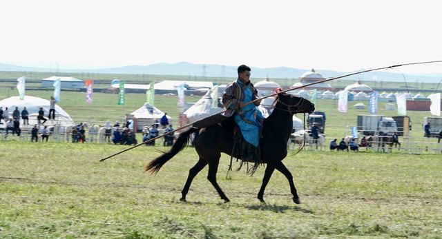 到錫林郭勒旅遊