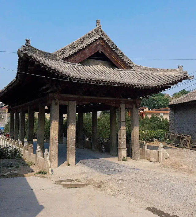 悟空!為師跟隨你的腳步來到了汾城古建築群...。