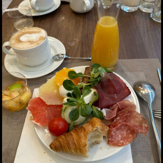 Sheraton hotel nearest to Milan airport 