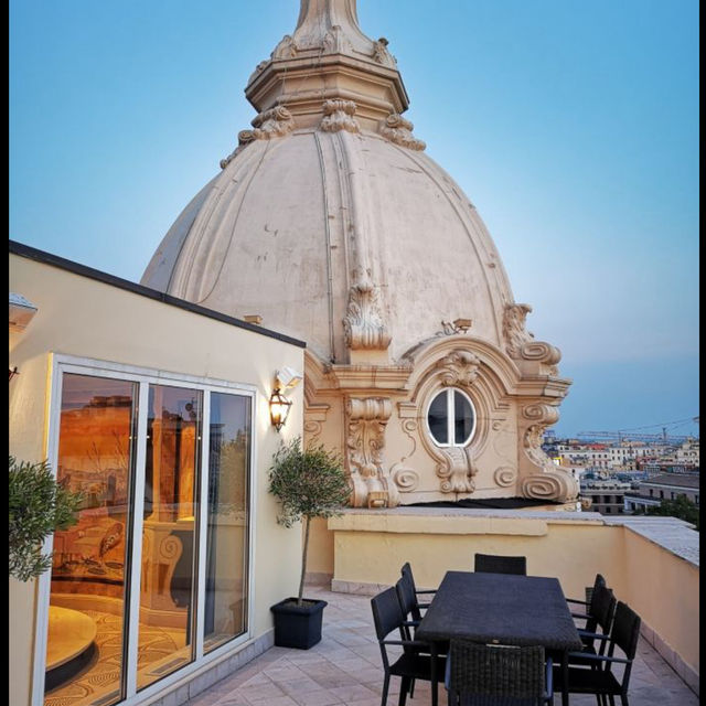 Extraordinary architecture in Westin hotel in Rome 