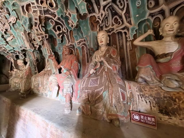 公主寺的彩塑。