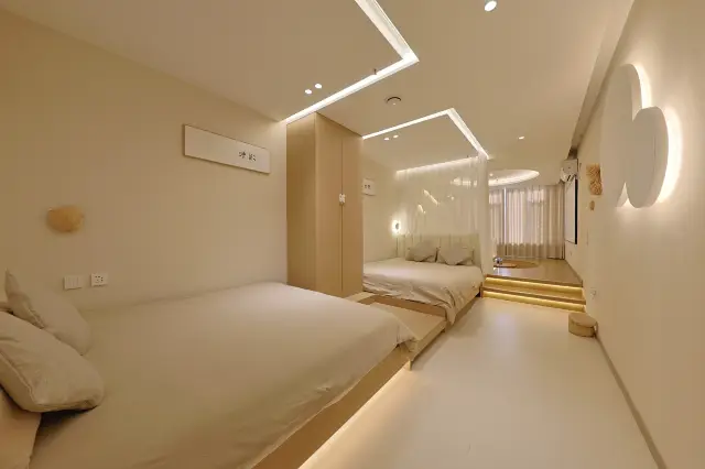 옥상 민박 인민공원점, 인기 거리의 좋은 선택.